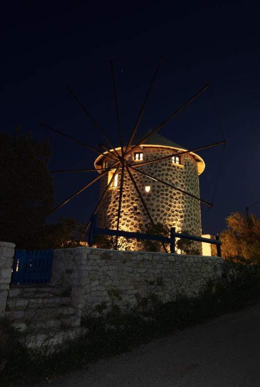 Windmill Studios Livadi  Номер фото