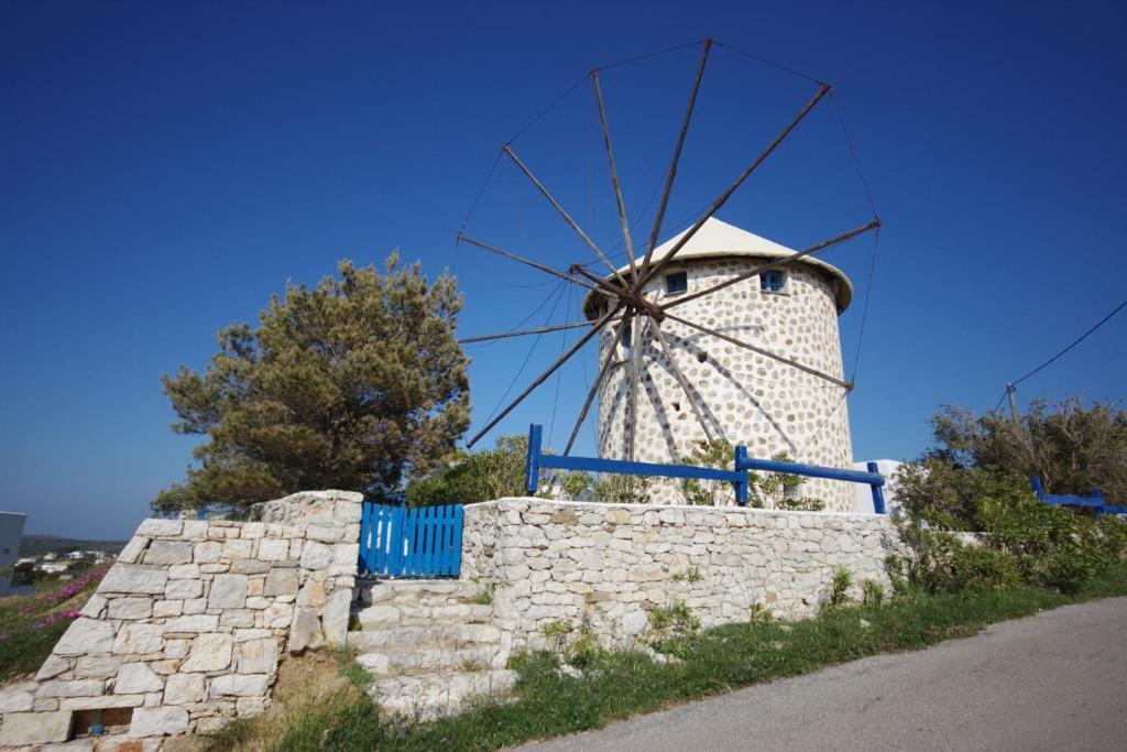 Windmill Studios Livadi  Экстерьер фото